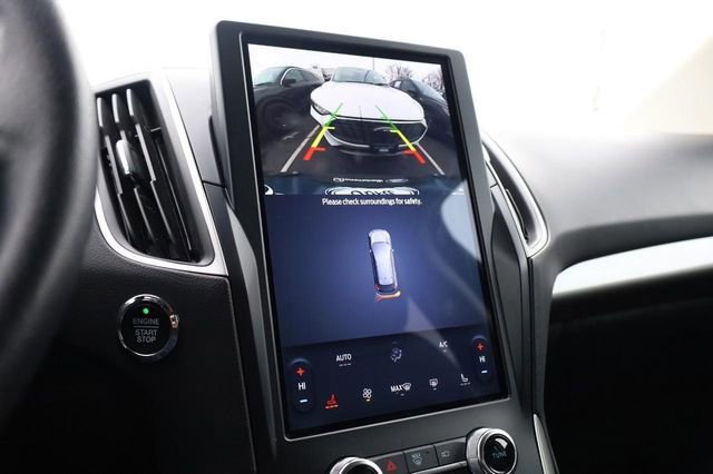 Certified 2024 Ford Edge SEL image 12
