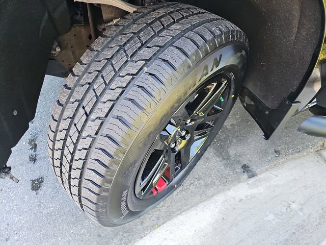 Used 2021 Chevrolet Silverado 1500 RST w/ Redline Edition image 30