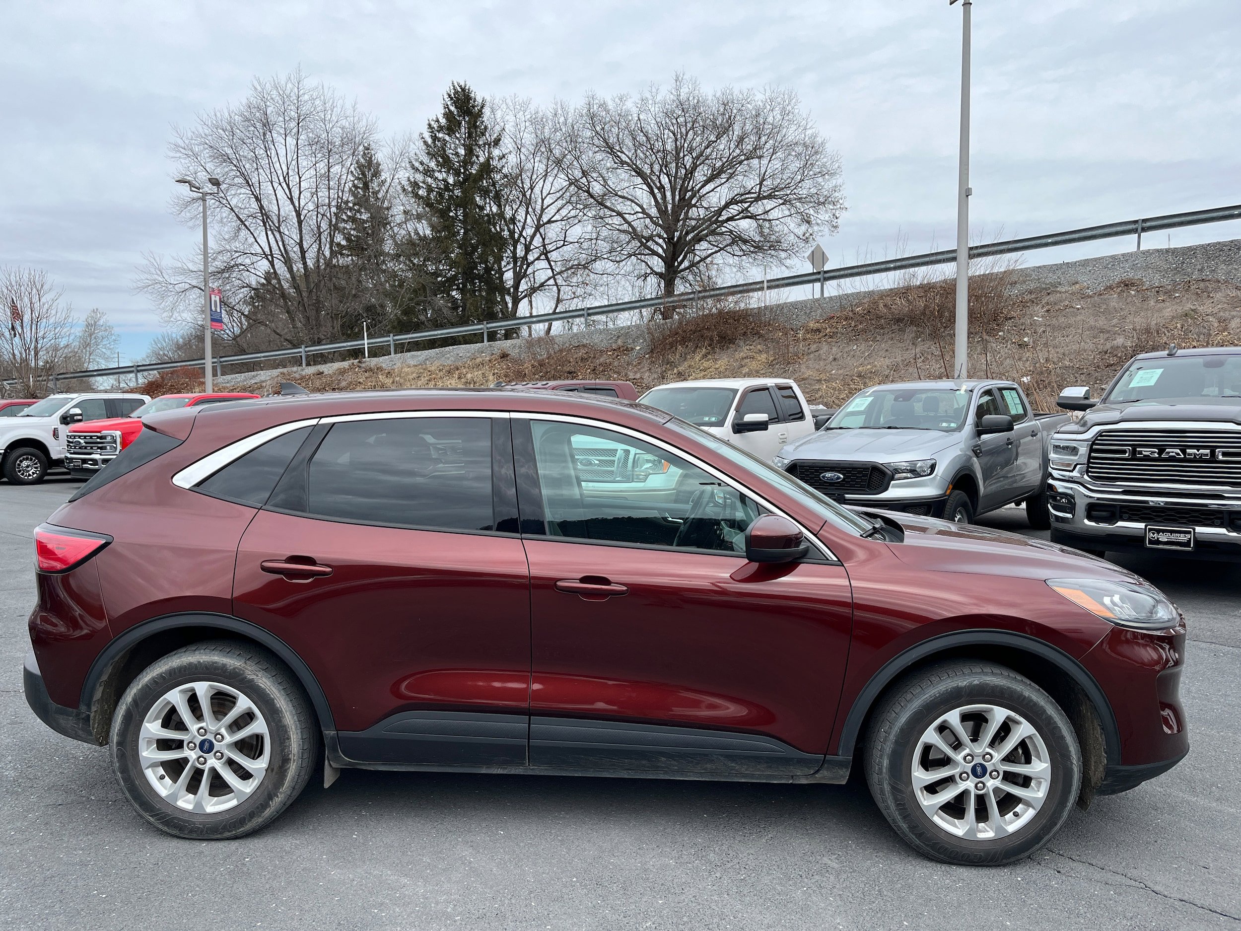 Certified 2021 Ford Escape SE w/ Convenience Package AWD/4WD image 4