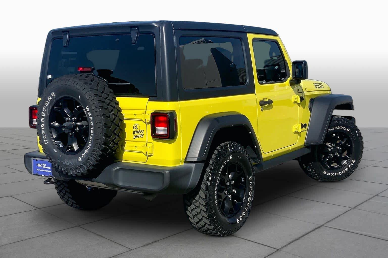 Used 2023 Jeep Wrangler Sport AWD/4WD image 12