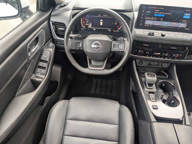 Used 2026 Nissan Rogue SL FWD image 17