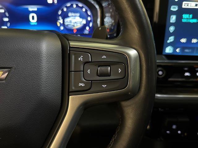 Used 2022 Chevrolet Silverado 1500 LTZ AWD/4WD image 23