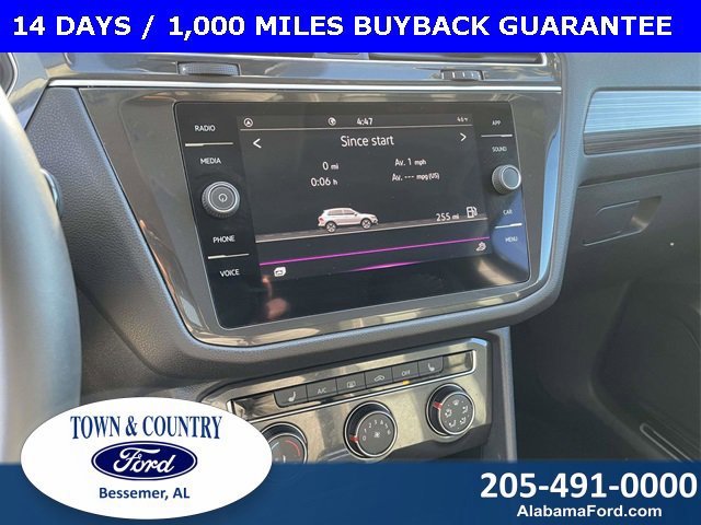 Used 2024 Volkswagen Tiguan Wolfsburg Edition image 22