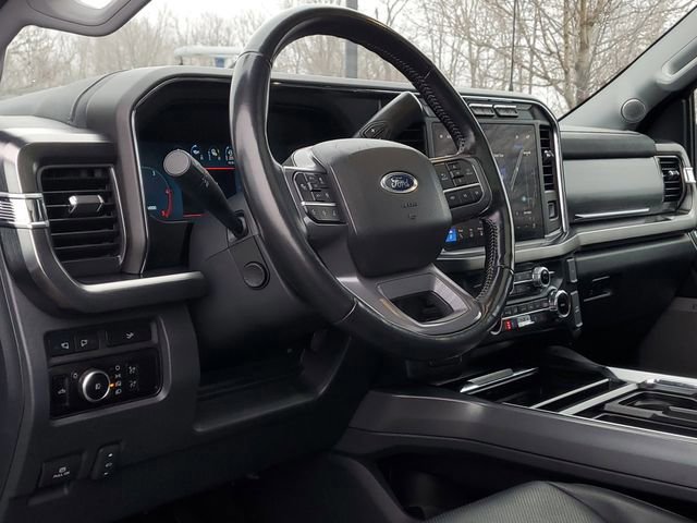 Certified 2023 Ford F450 Lariat w/ Lariat Ultimate Package image 14