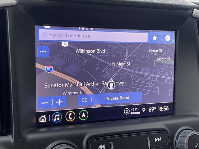 Used 2024 GMC Terrain SLE w/ Driver Convenience Package image 27