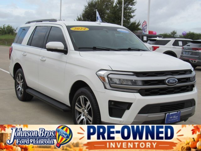 Certified 2024 Ford Expedition XLT RWD image 1