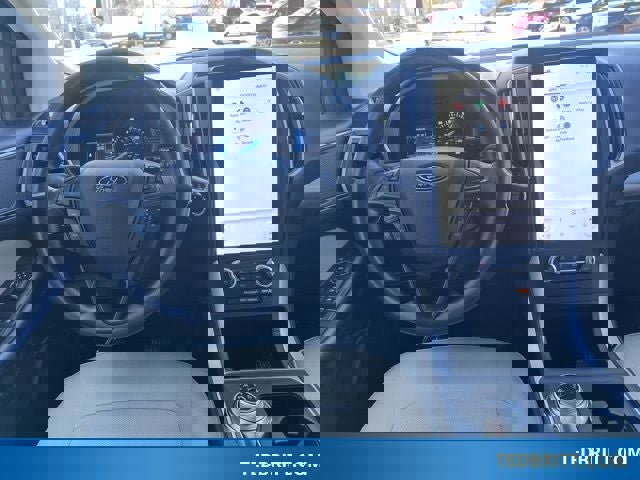 Certified 2024 Ford Edge SE image 17