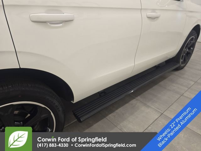 Certified 2024 Ford Expedition Limited image 18