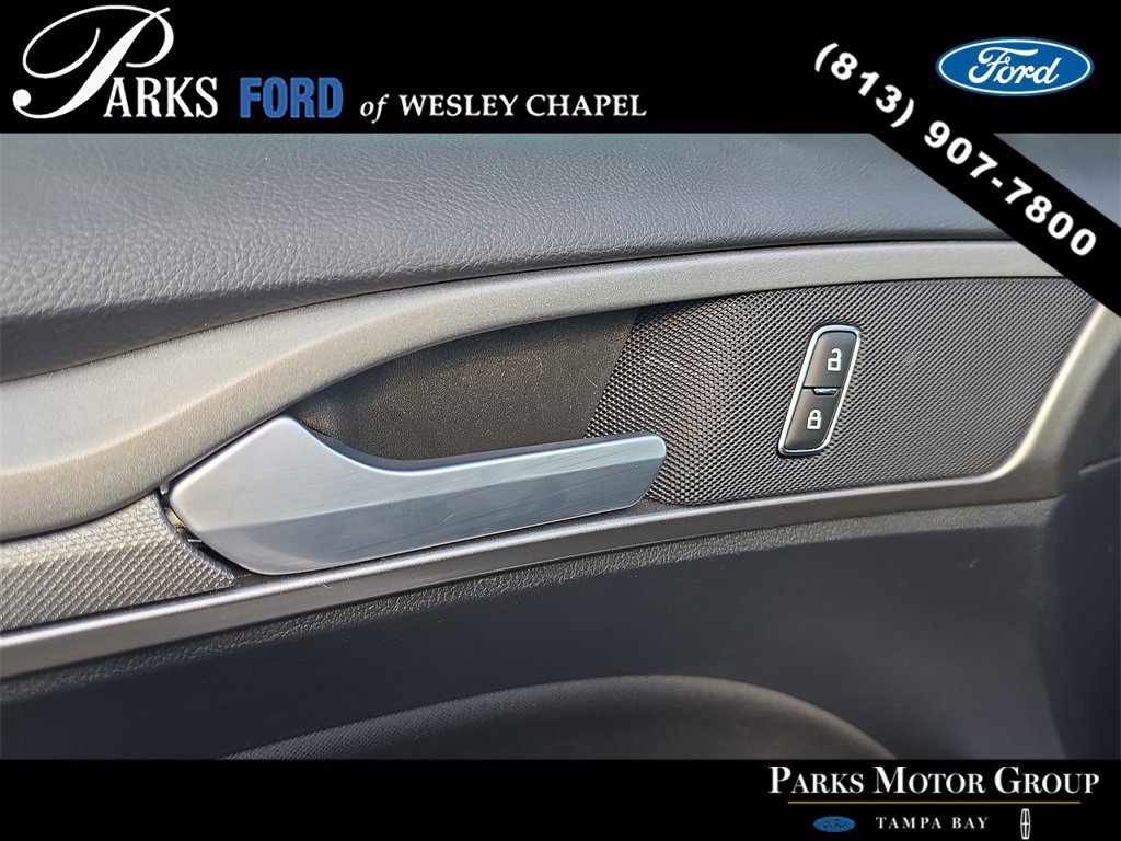 Certified 2020 Ford Fusion SE image 16