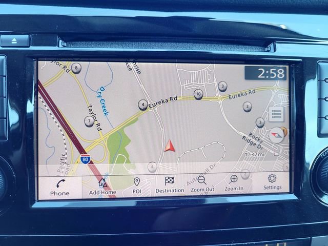 Used 2019 Nissan Rogue SV w/ Premium Package AWD/4WD image 16