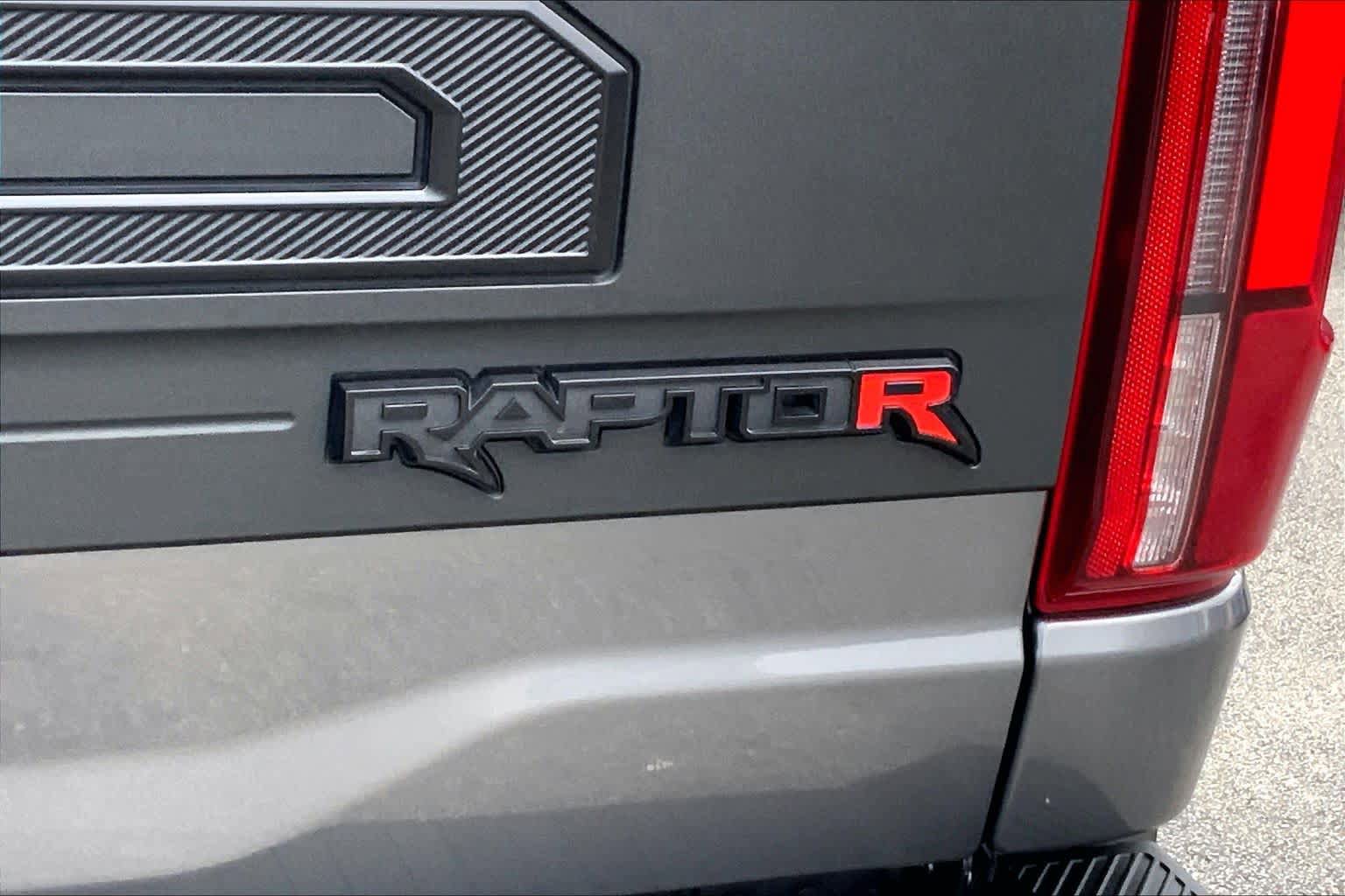 Certified 2025 Ford F150 Raptor w/ Equipment Group 803A Raptor R AWD/4WD image 10