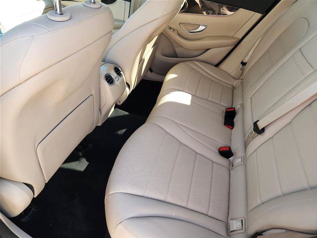 Used 2022 Mercedes-Benz GLC 300 4MATIC image 30