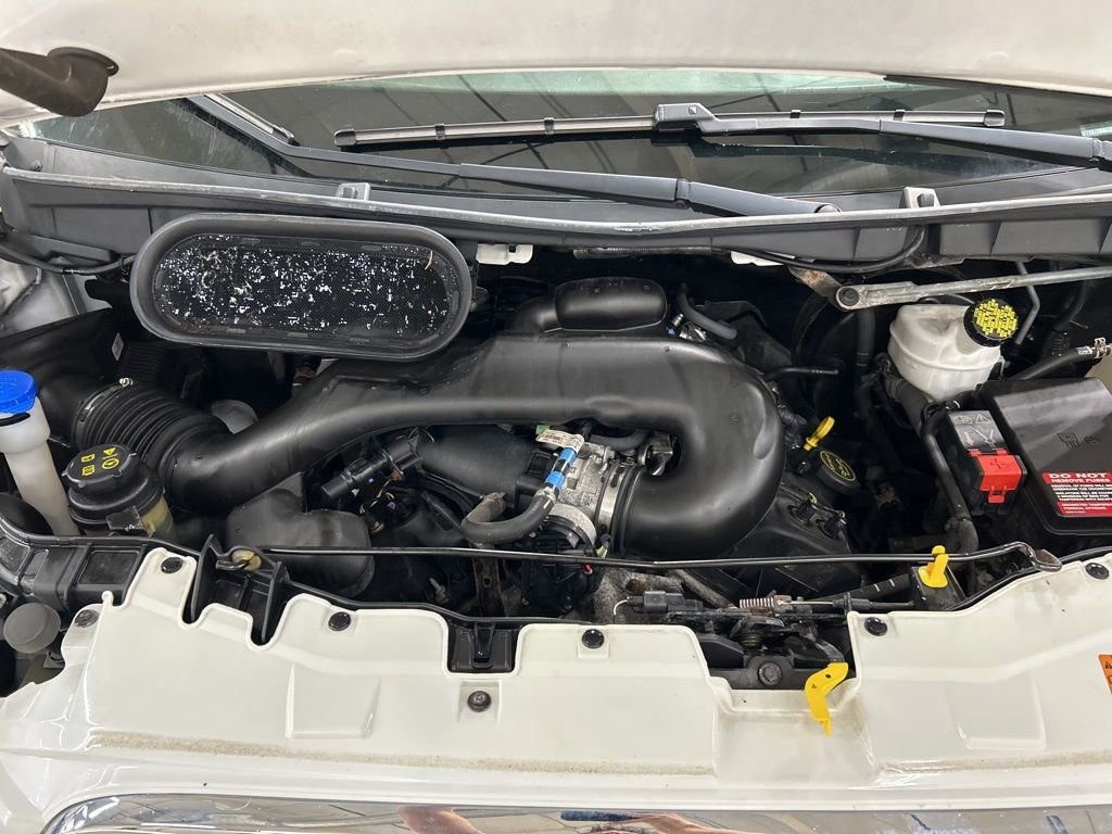 Certified 2019 Ford Transit 250 130 Low Roof w/ Exterior Upgrade Package image 22