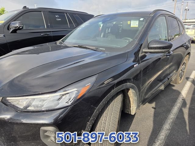 Certified 2023 Ford Escape ST-Line Select w/ Tech Pack #2 AWD/4WD image 4