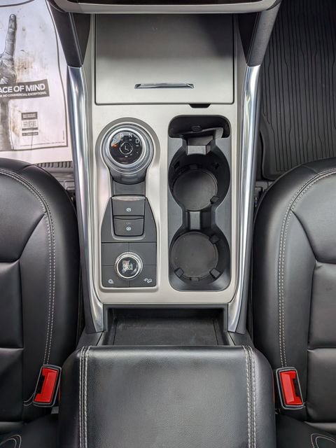 Certified 2023 Ford Explorer XLT w/ Equipment Group 202A AWD/4WD image 15