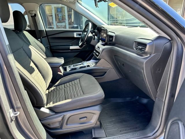 Certified 2021 Ford Explorer XLT AWD/4WD image 52