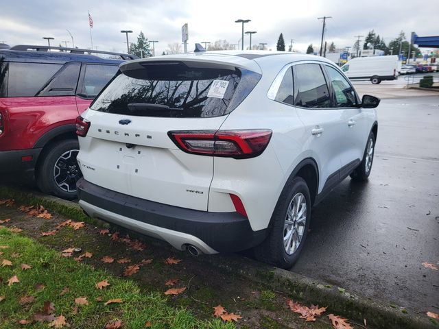 Certified 2023 Ford Escape Active image 3