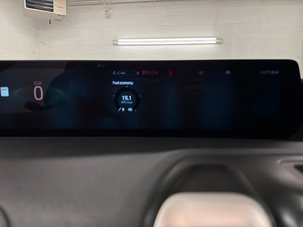 Certified 2025 Ford Expedition Active image 25