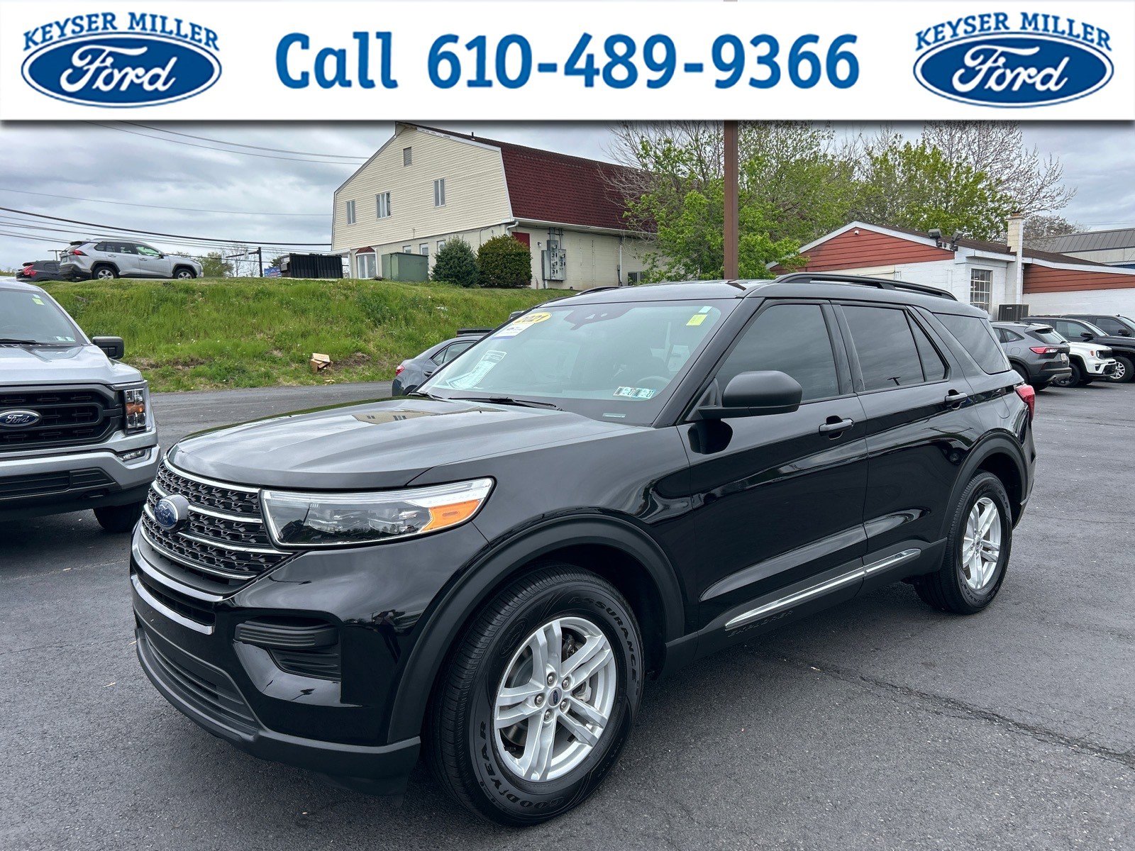 Certified 2021 Ford Explorer XLT AWD/4WD image 1
