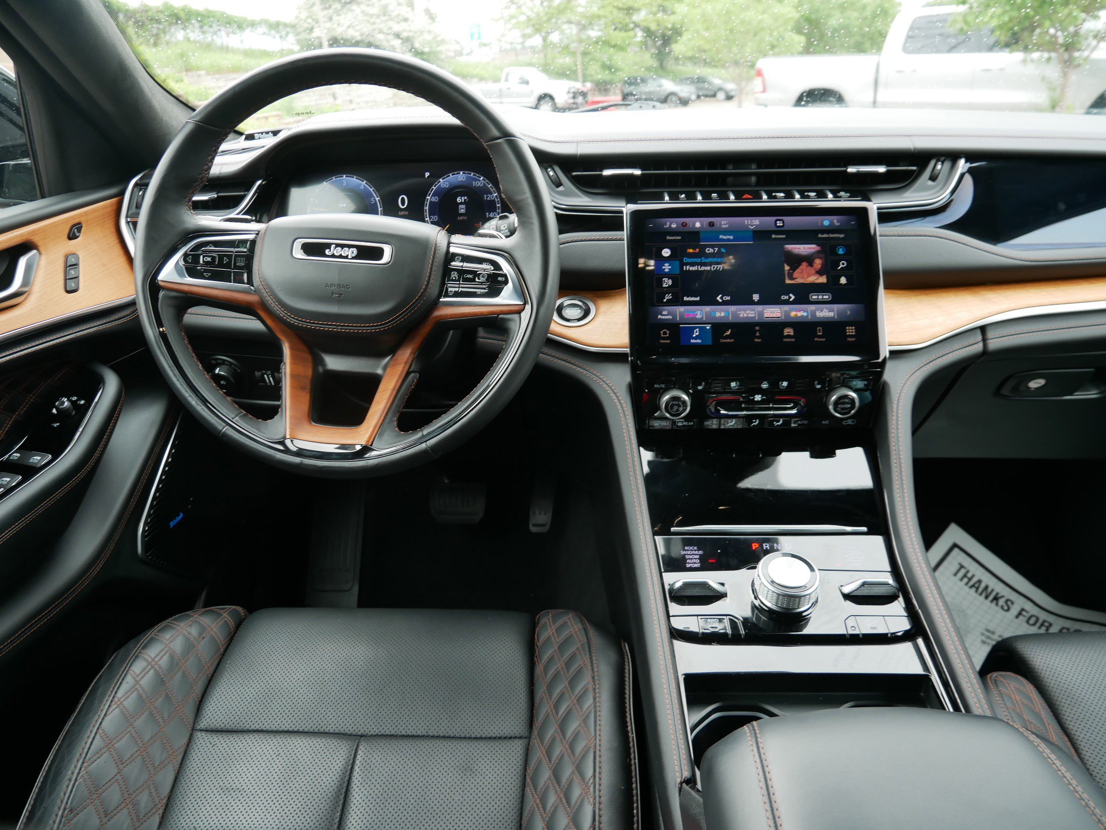 Used 2023 Jeep Grand Cherokee L Summit image 17