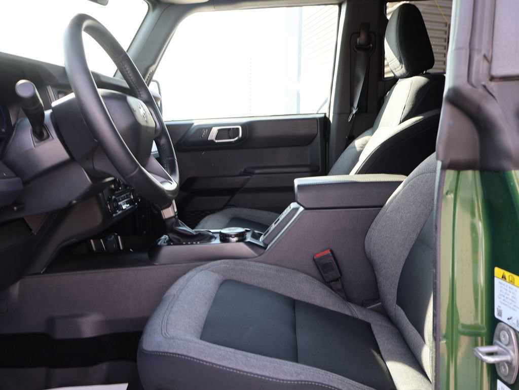 Certified 2025 Ford Bronco Big Bend image 24