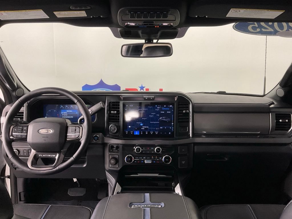 Certified 2025 Ford F250 Platinum w/ FX4 Off-Road Package AWD/4WD image 19