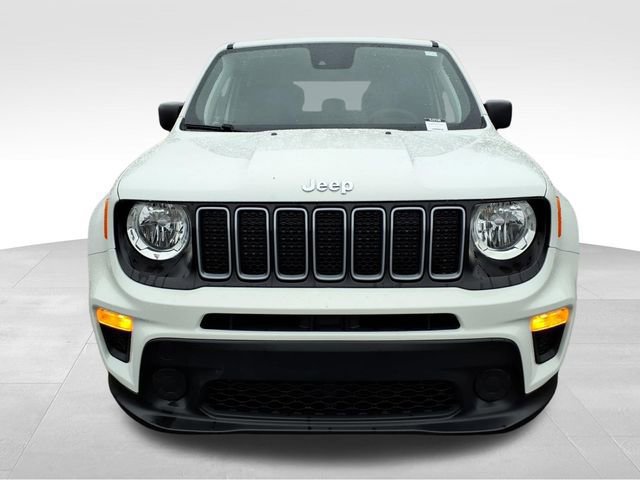 Used 2023 Jeep Renegade Latitude image 9