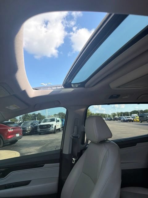 Used 2020 Honda Odyssey Elite image 24