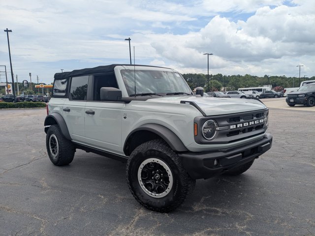 Certified 2022 Ford Bronco Big Bend w/ Sasquatch Package AWD/4WD image 2