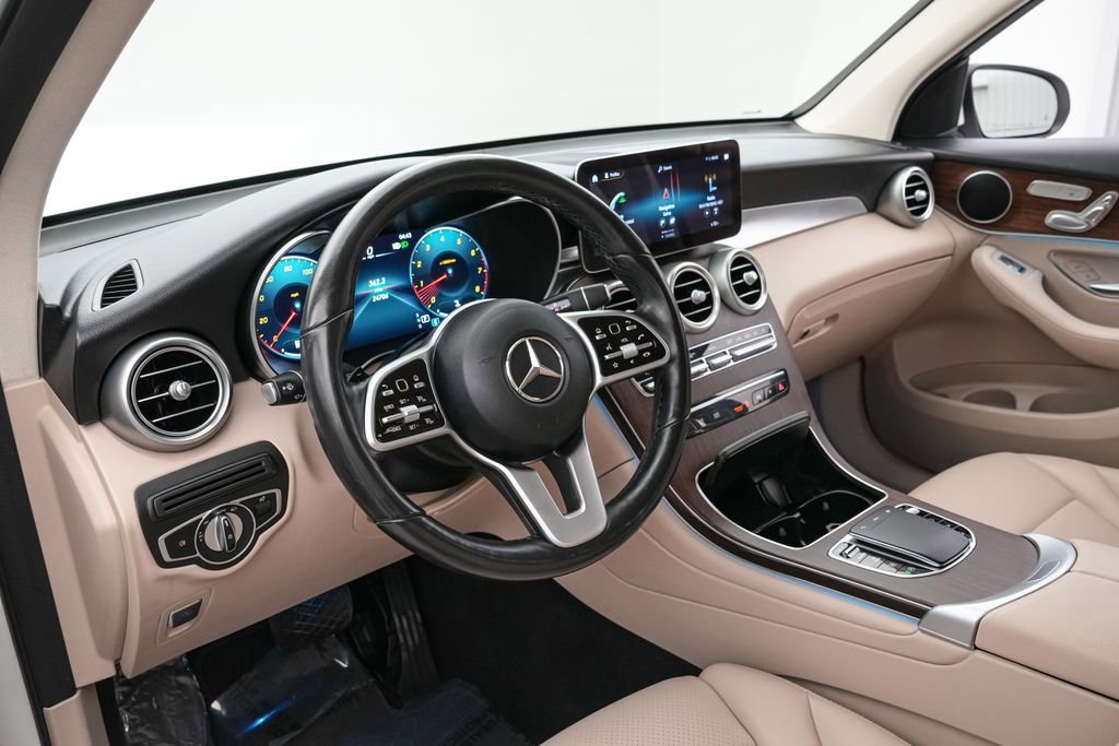 Used 2022 Mercedes-Benz GLC 300 4MATIC image 14