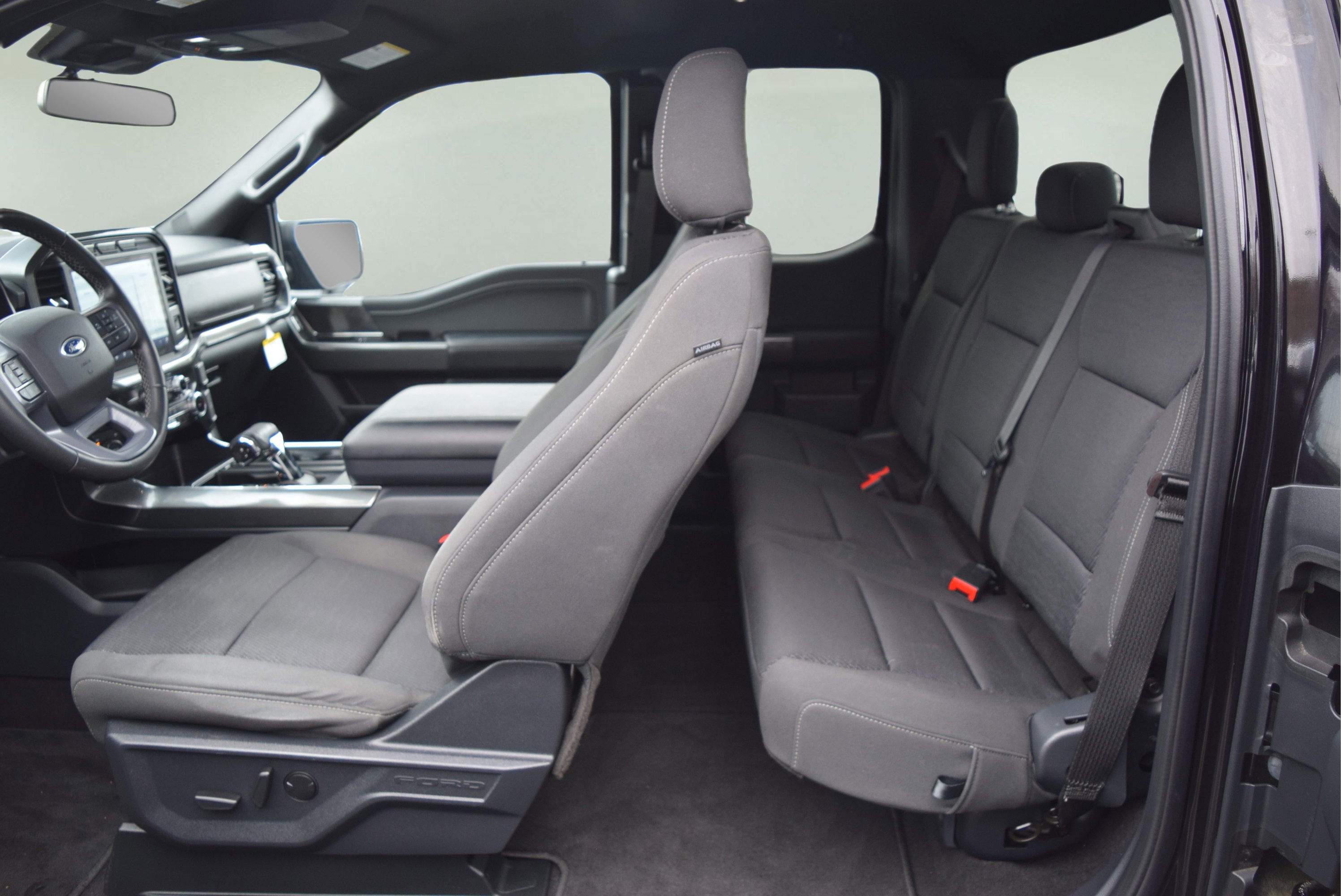 Certified 2023 Ford F150 XLT w/ Equipment Group 302A High image 8