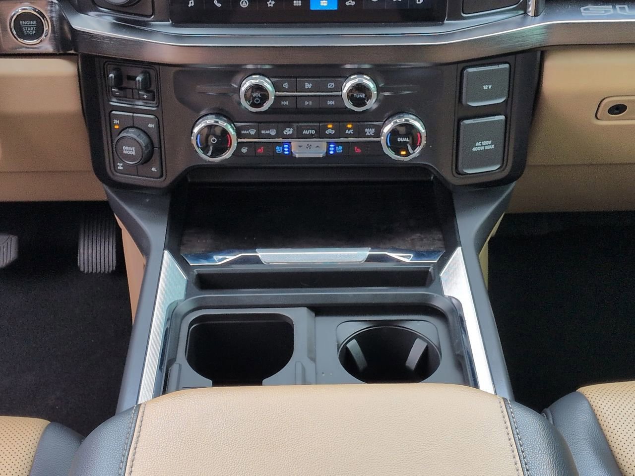 Certified 2024 Ford F350 Lariat w/ Lariat Ultimate Package image 18