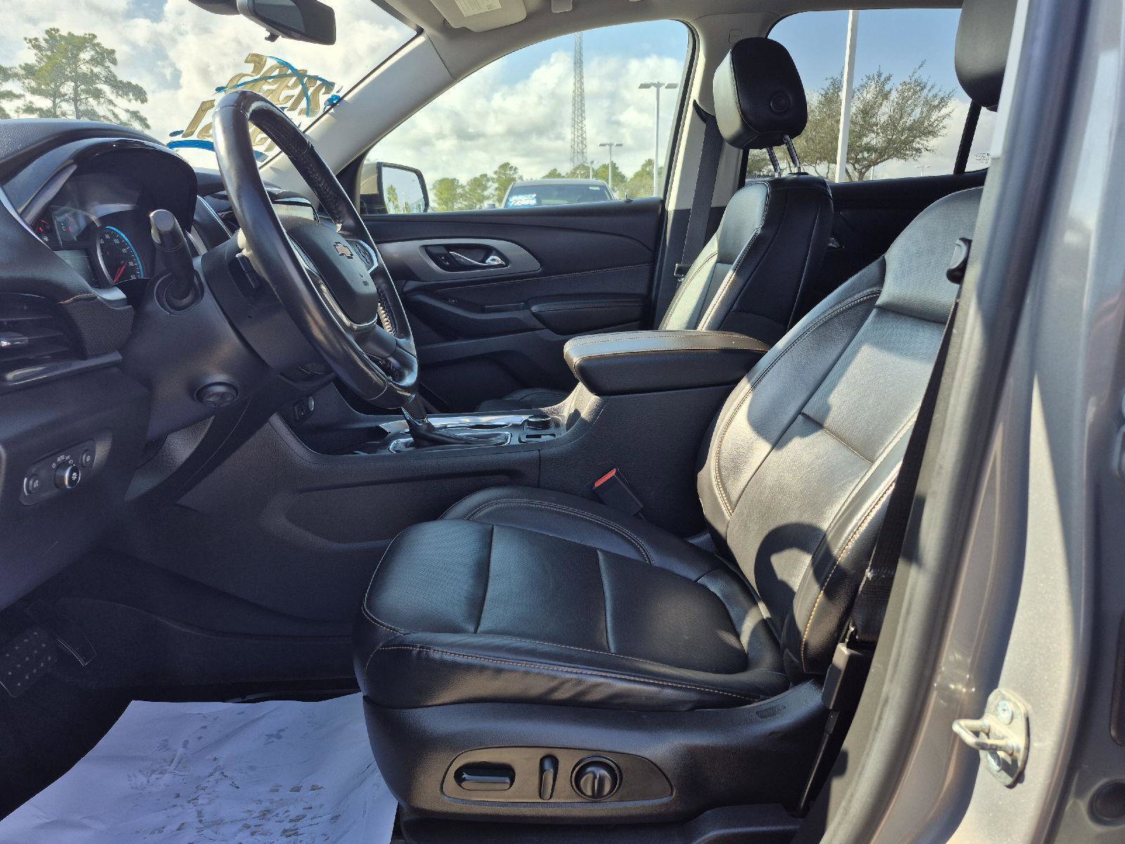 Used 2019 Chevrolet Traverse Premier image 16