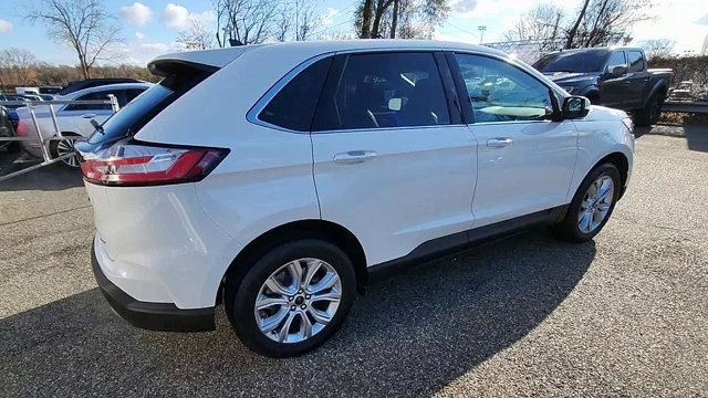 Certified 2023 Ford Edge Titanium AWD/4WD image 8