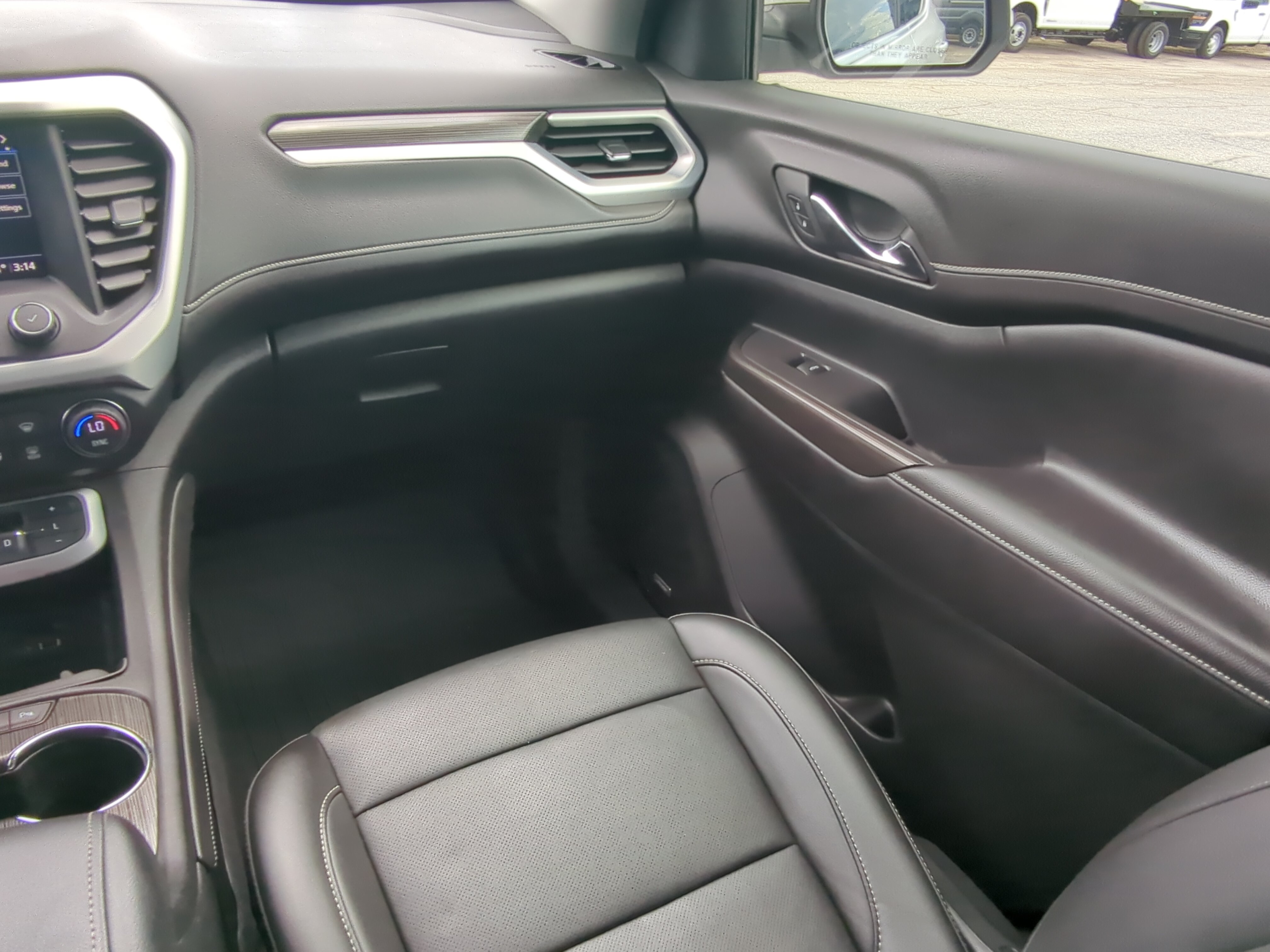 Used 2021 GMC Acadia SLT w/ Trailering Package FWD image 15