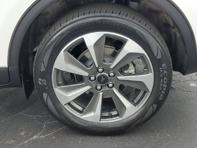 Certified 2023 Ford Escape Platinum AWD/4WD image 8