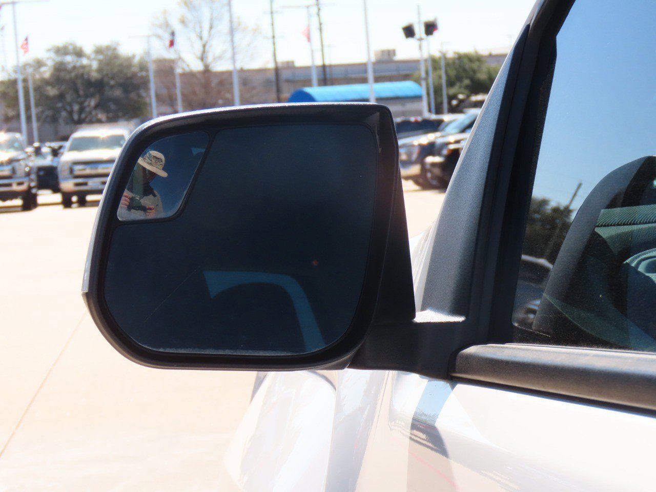 Used 2022 GMC Canyon Elevation w/ Trailering Package image 18