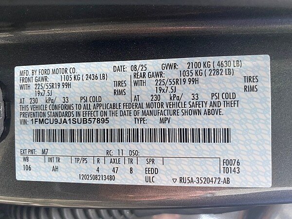 Certified 2025 Ford Escape Platinum w/ Premium Technology Package AWD/4WD image 64