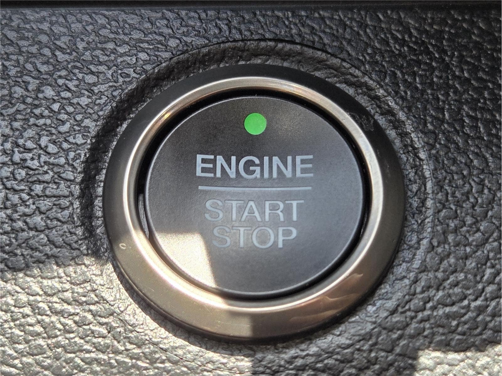 Certified 2019 Ford F150 Raptor w/ Equipment Group 802A Luxury AWD/4WD image 19