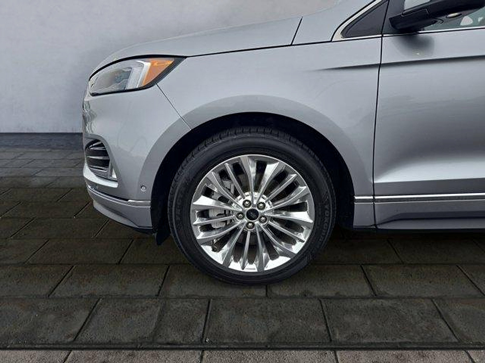 Certified 2024 Ford Edge Titanium w/ Titanium Elite Package AWD/4WD image 27