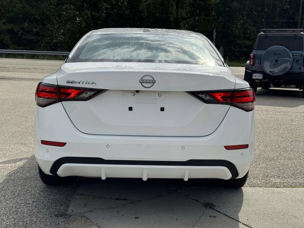Used 2025 Nissan Sentra SV FWD image 23