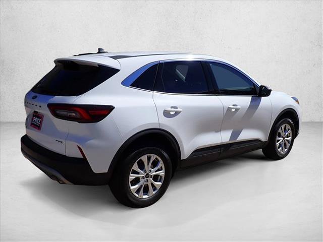 Certified 2023 Ford Escape Active AWD/4WD image 4