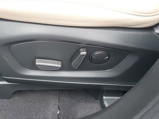 Certified 2024 Ford Explorer XLT w/ Equipment Group 202A image 14