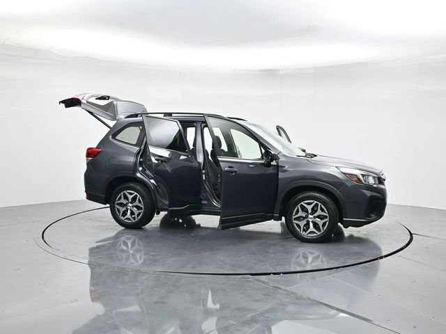 Used 2020 Subaru Forester Premium image 49