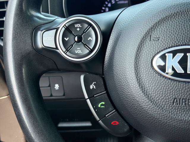 Used 2019 Kia Soul FWD image 24