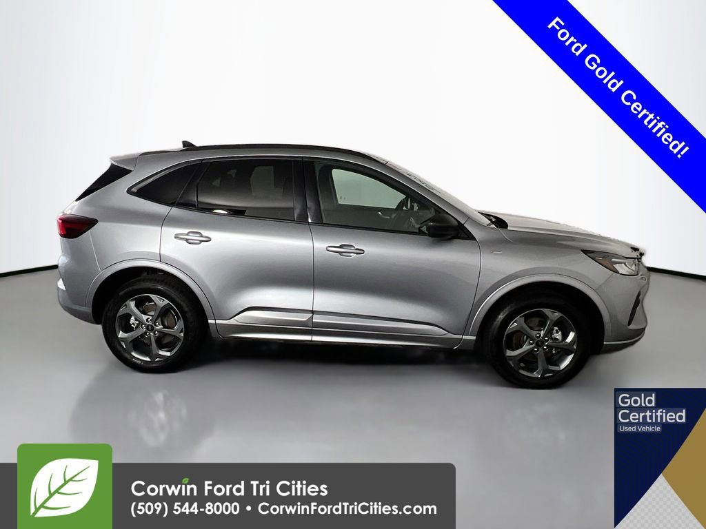 Certified 2024 Ford Escape ST-Line AWD/4WD image 6