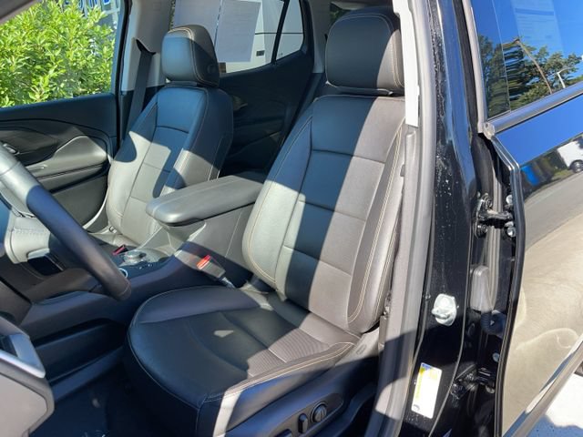 Used 2021 GMC Terrain SLT w/ Infotainment Package II AWD/4WD image 15