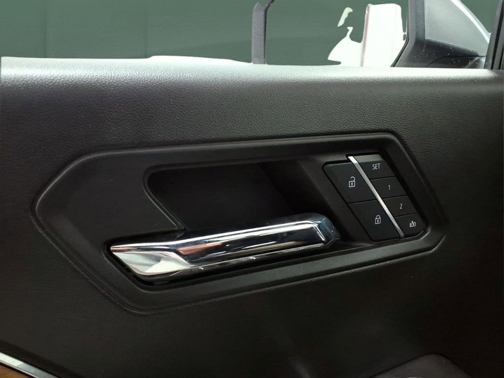 Used 2023 GMC Canyon Denali AWD/4WD image 15