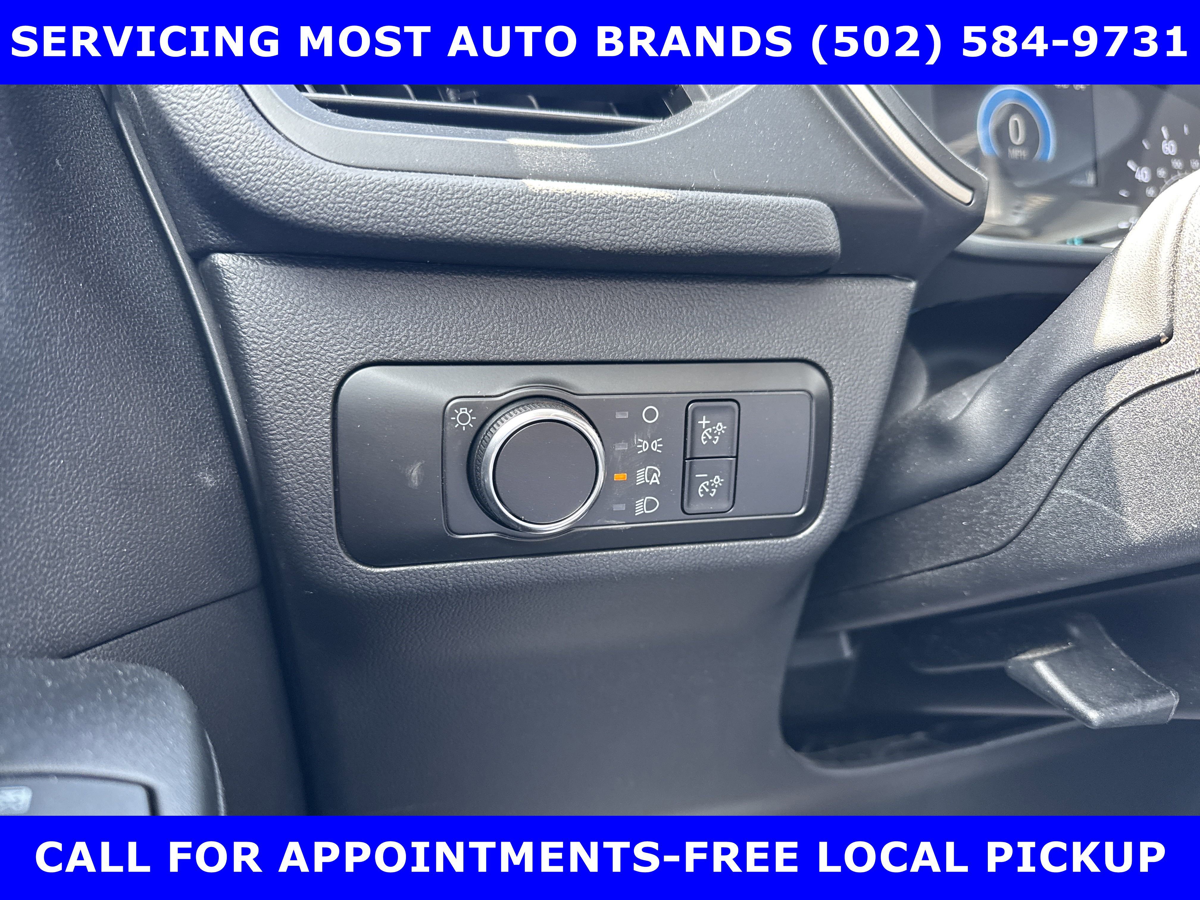 Certified 2022 Ford Escape SE w/ Cold Weather Package image 31