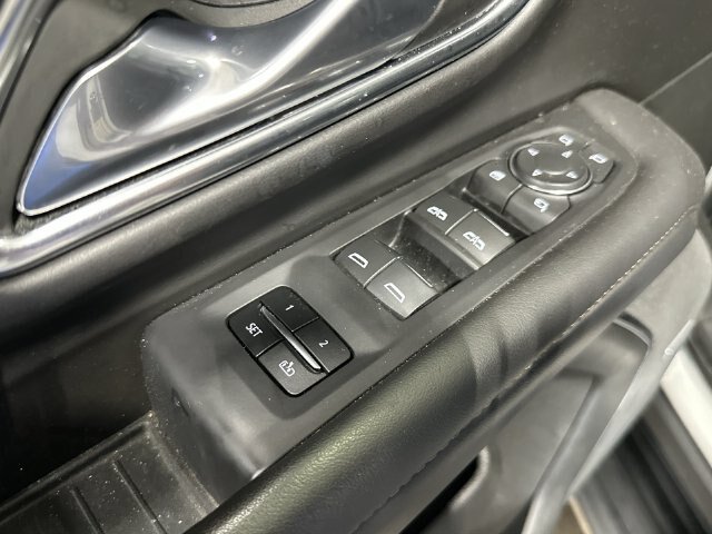 Used 2024 Chevrolet Tahoe High Country AWD/4WD image 19